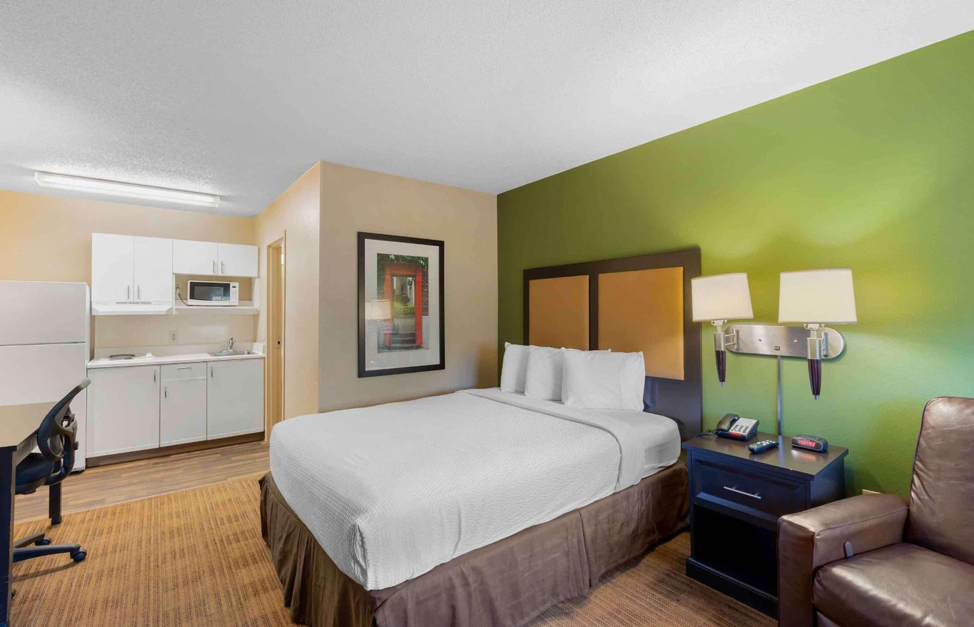 Hotel Extended America - Virginia - Independence Blvd