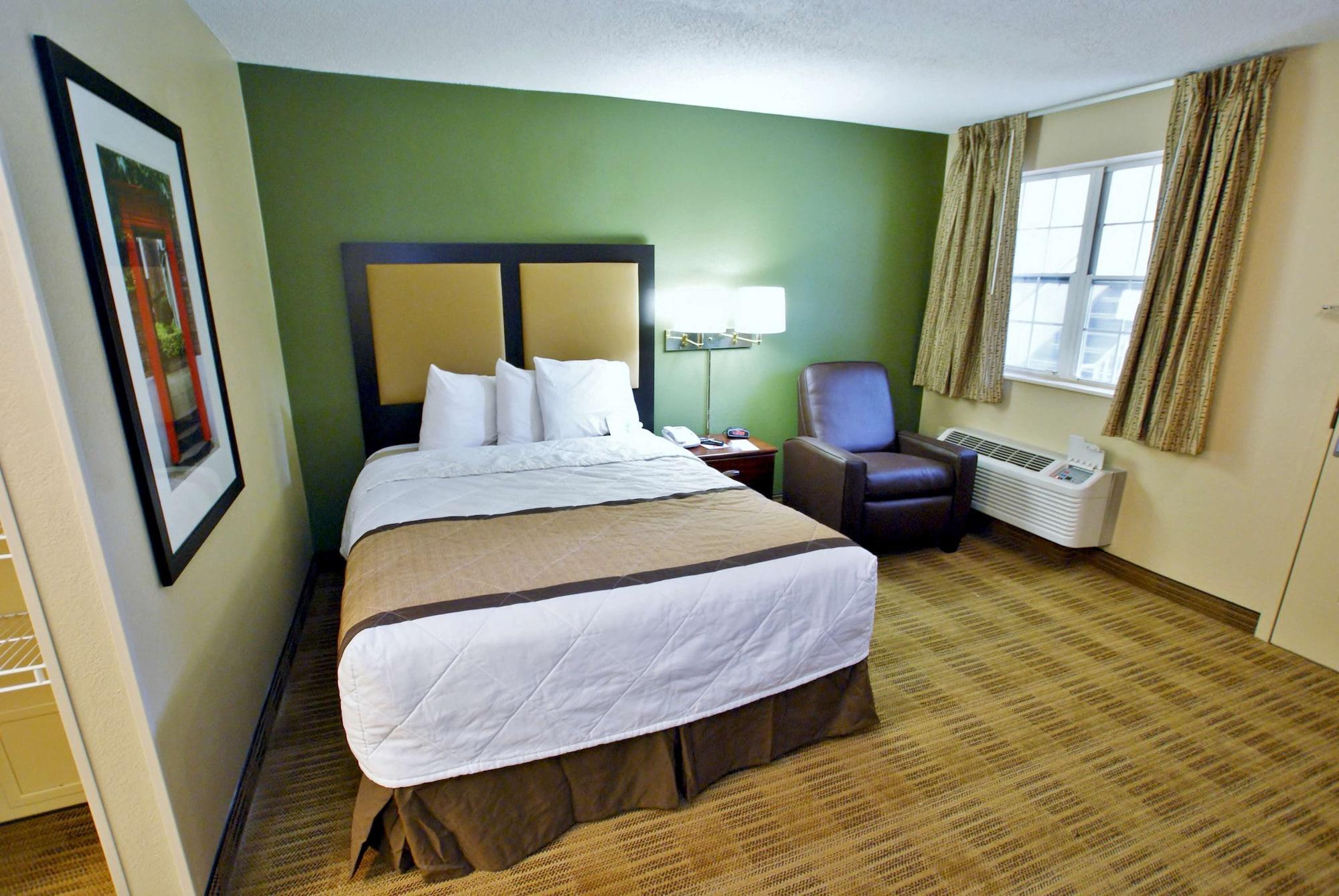 Hotel Extended America - Virginia - Independence Blvd